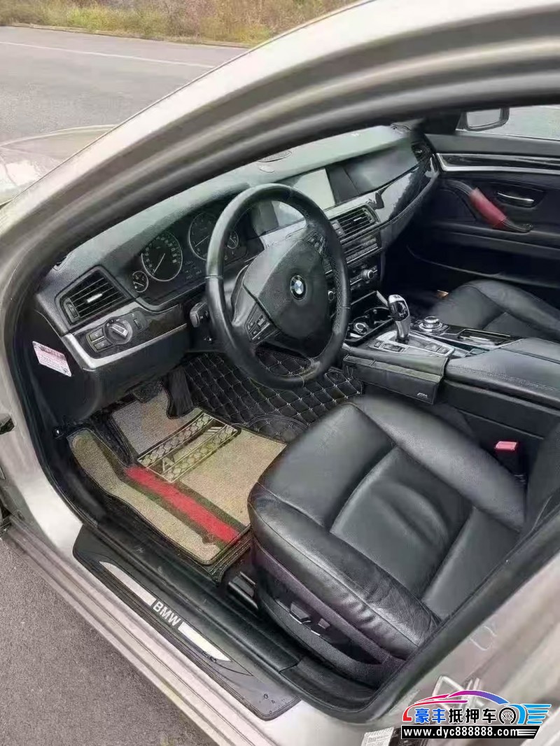 13年宝马5系轿车抵押车出售