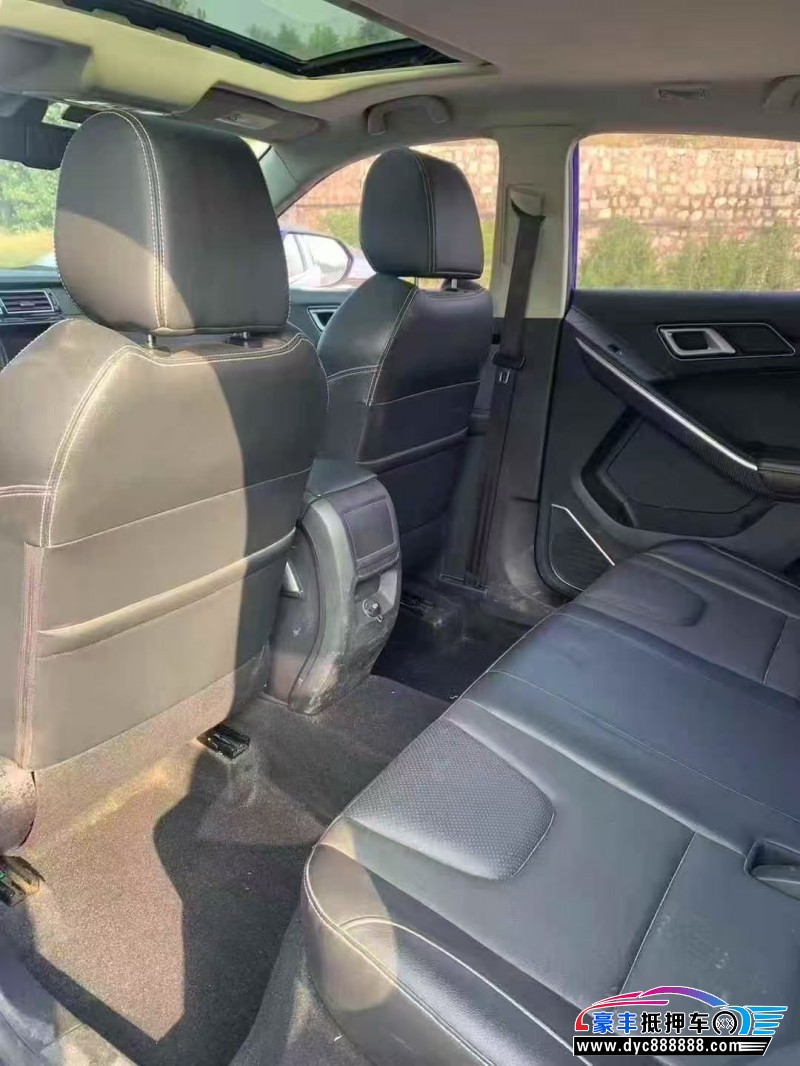 17年江铃驭胜330轿车抵押车出售