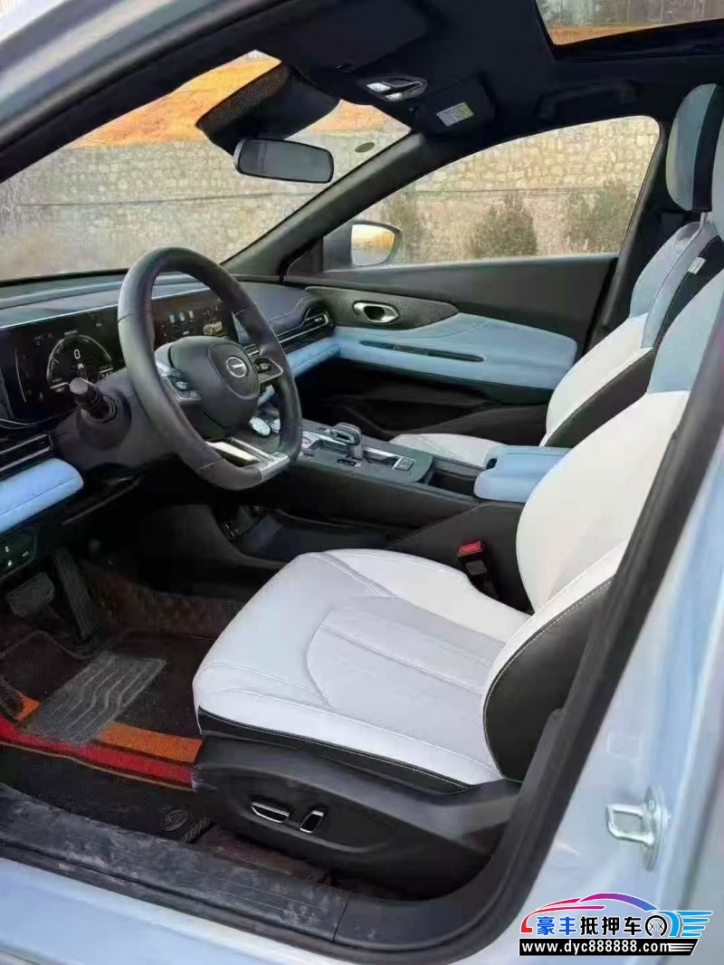 23年传祺影豹轿车抵押车出售