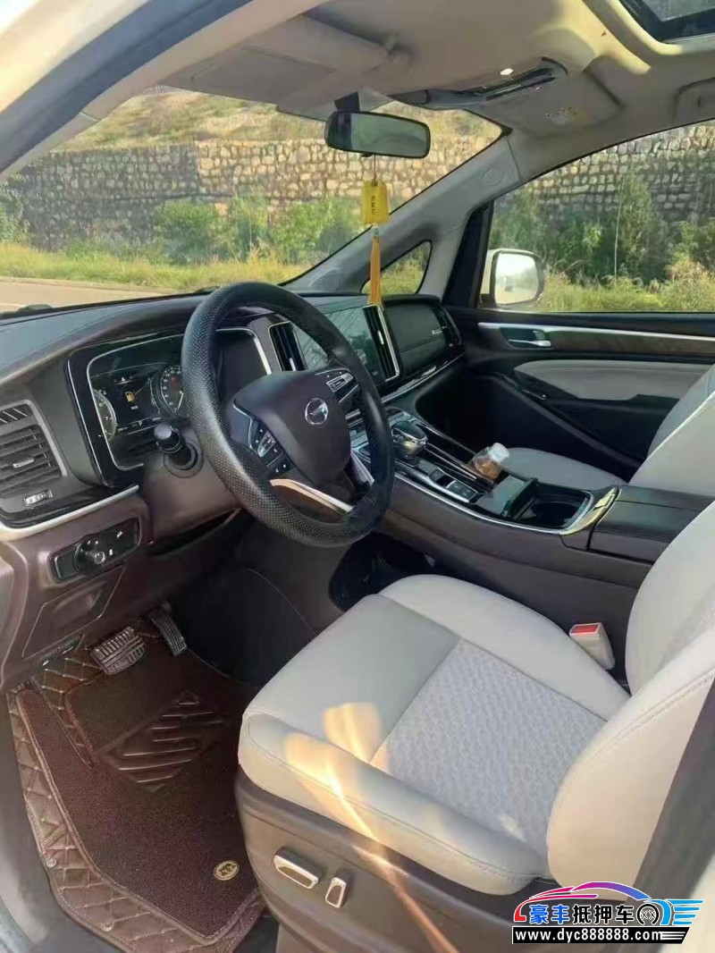 23年传祺M8轿车抵押车出售