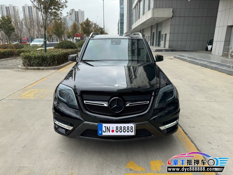 抵押车出售15年奔驰GLK轿车