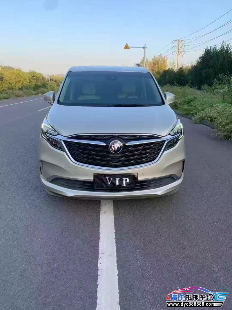 抵押车出售22年别克GL8轿车