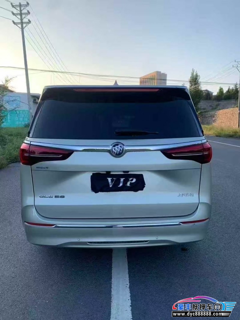 22年别克GL8轿车抵押车出售