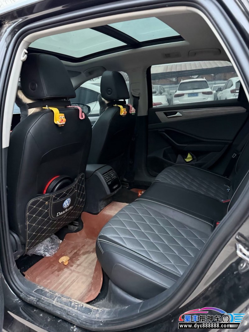 24年大众速腾轿车抵押车出售