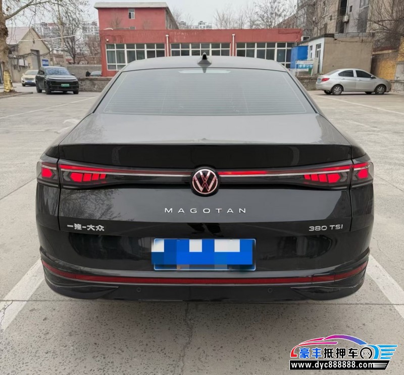 25年大众迈腾轿车抵押车出售