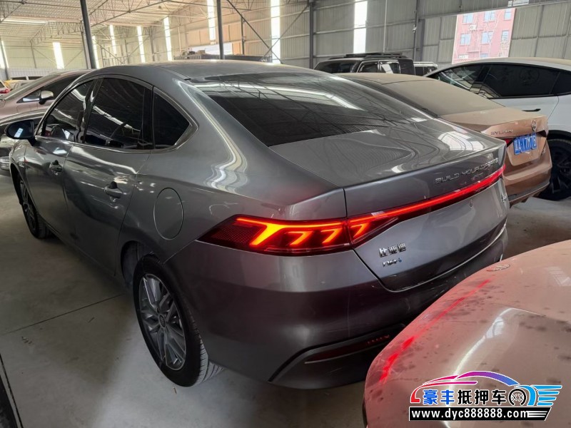 23年比亚迪秦轿车抵押车出售