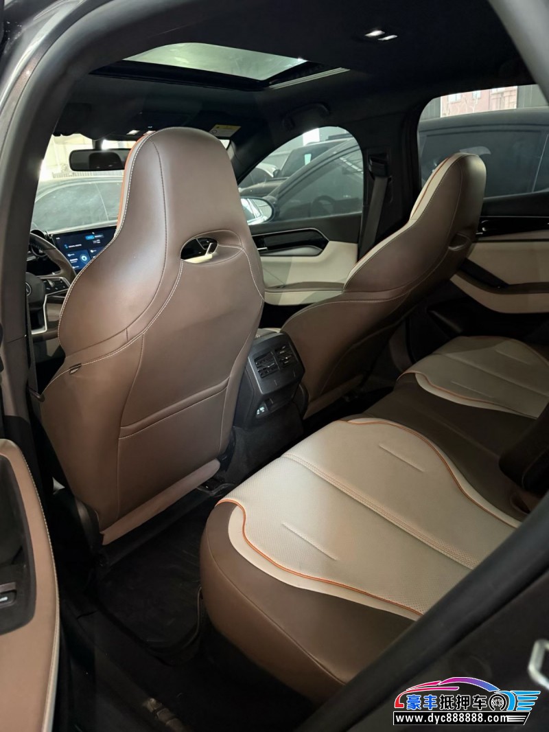 23年比亚迪秦轿车抵押车出售