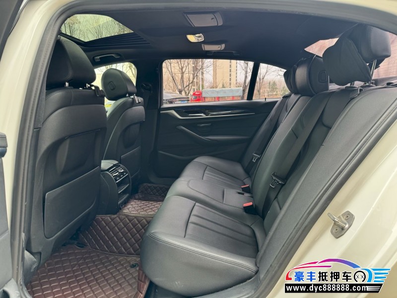 18年宝马5系轿车抵押车出售