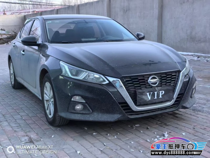 21年日产天籁轿车抵押车出售