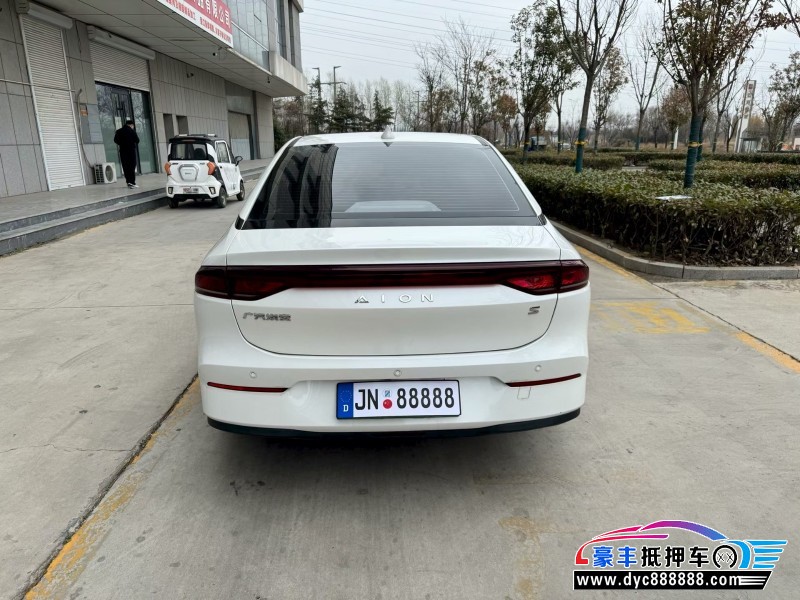 23年埃安魅S580轿车抵押车出售