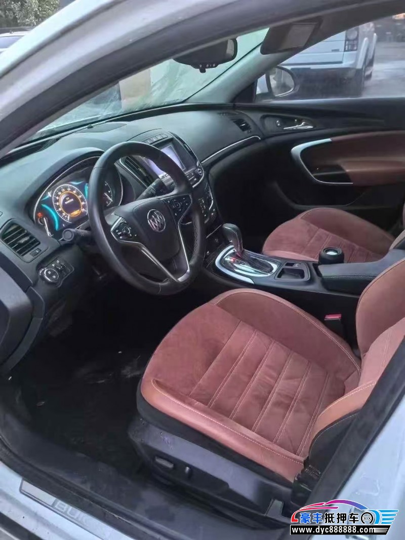 16年别克君威轿车抵押车出售