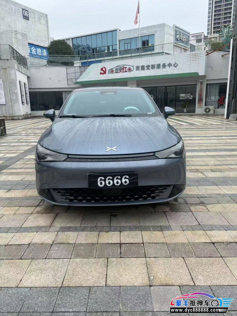 抵押车出售24年小鹏汽车P5轿车