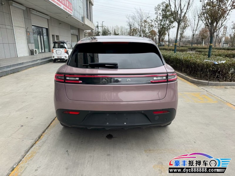 23年华为问界轿车抵押车出售