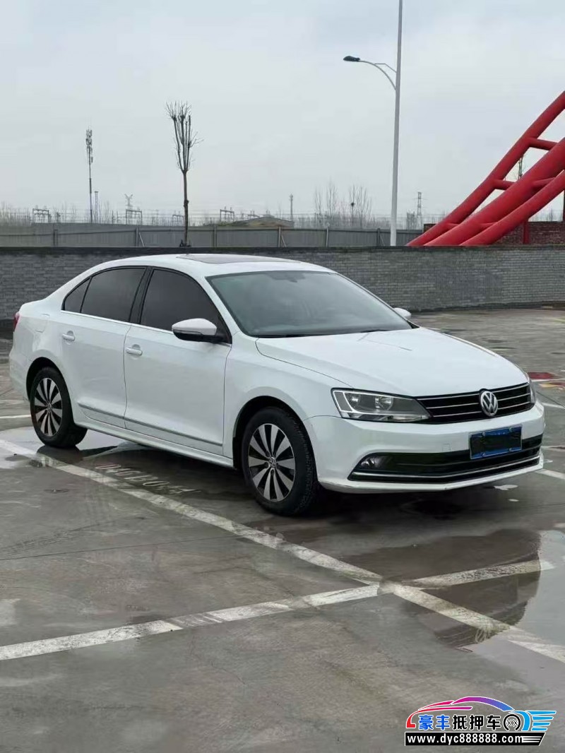 18年大众速腾轿车抵押车出售