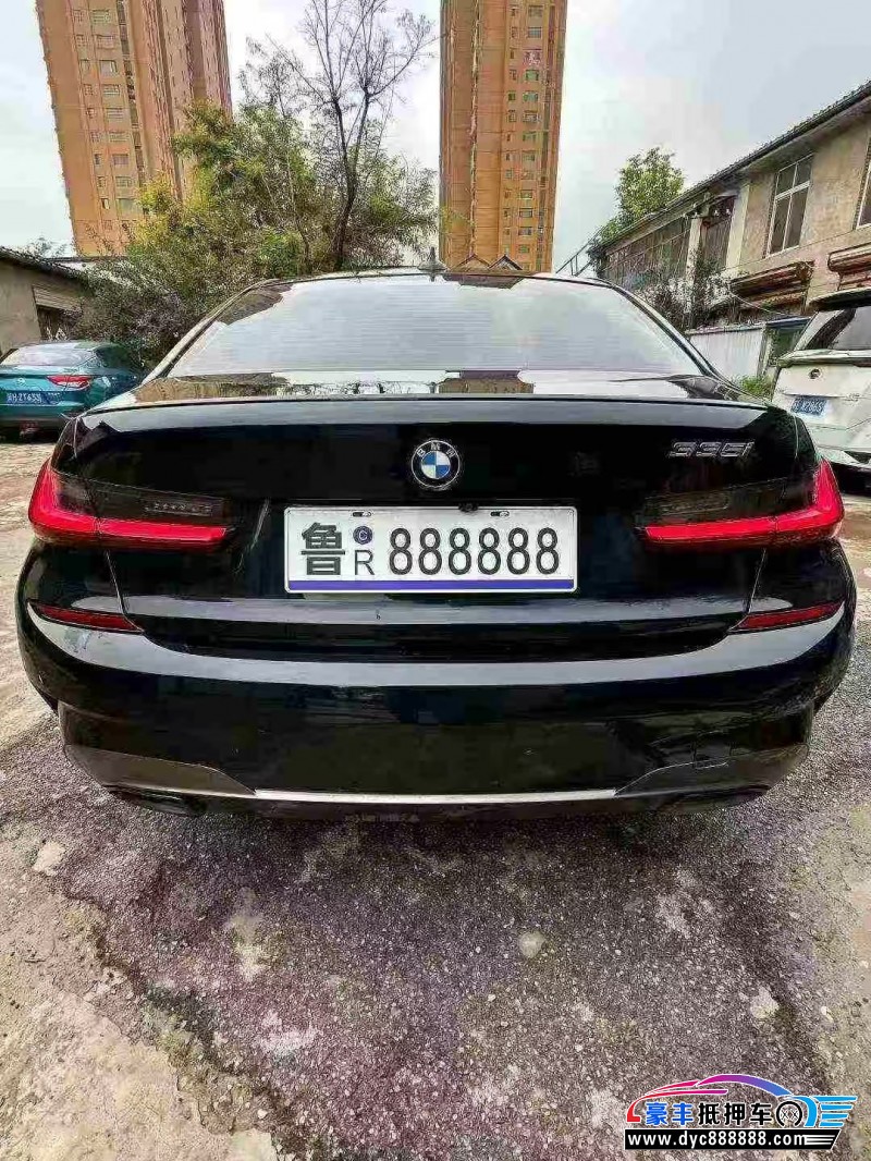 22年宝马3系轿车抵押车出售