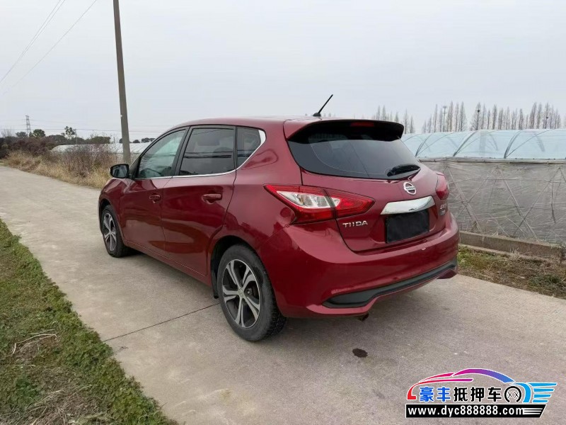 22年日产骐达轿车抵押车出售