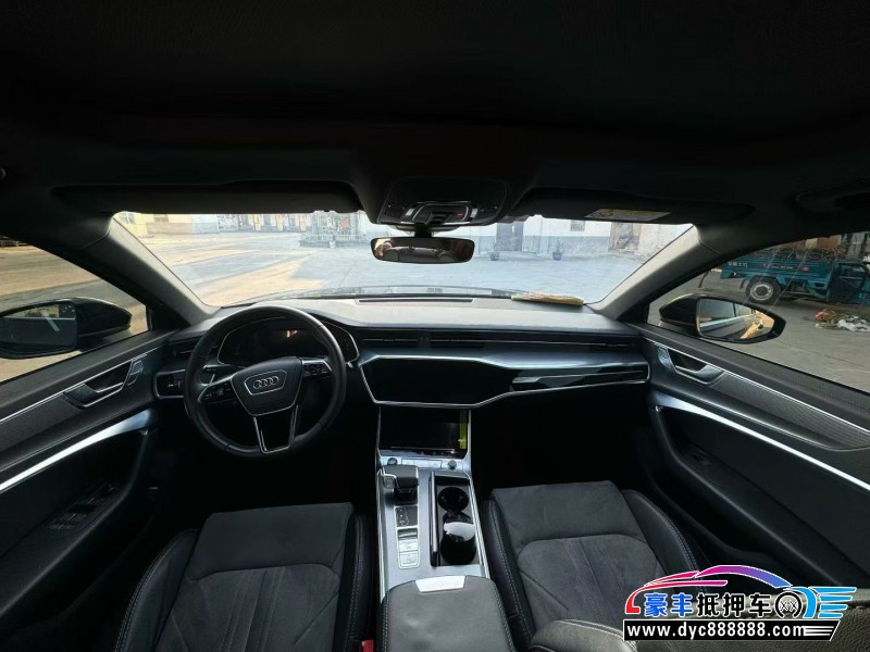 22年奥迪A6L轿车抵押车出售