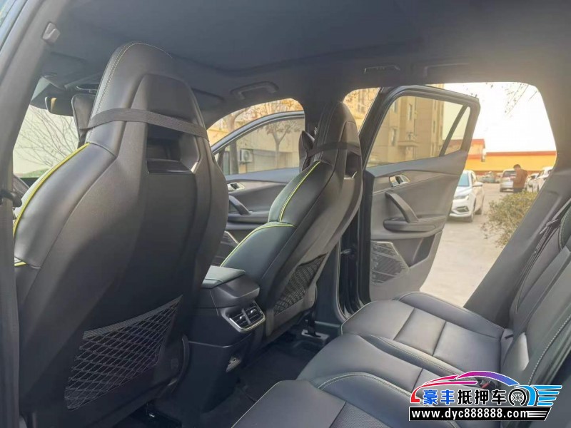 23年领克06轿车抵押车出售