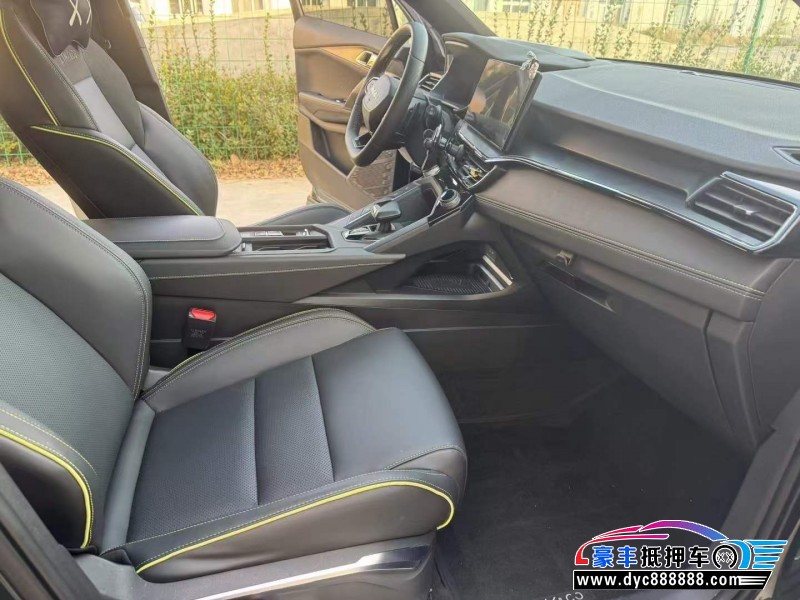 23年领克06轿车抵押车出售