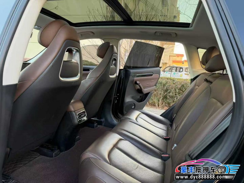 23年零跑C11轿车抵押车出售