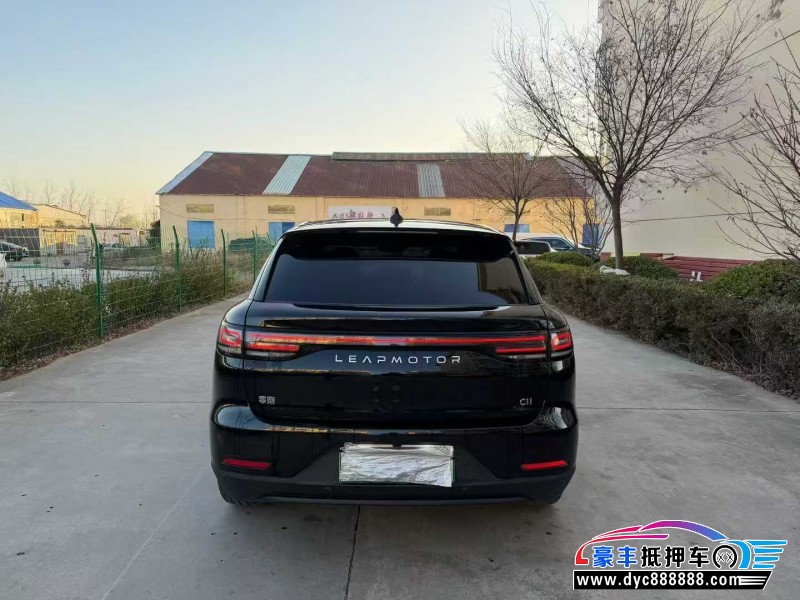 23年零跑C11轿车抵押车出售