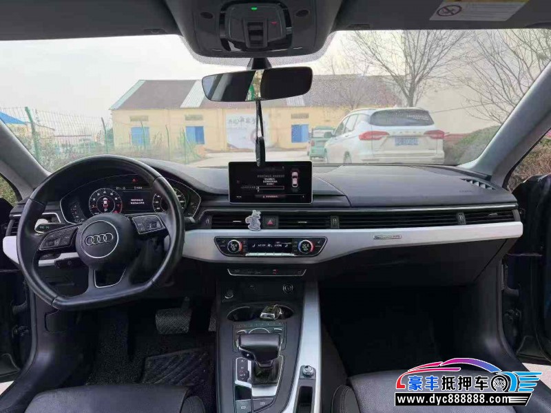 18年奥迪A5轿车抵押车出售