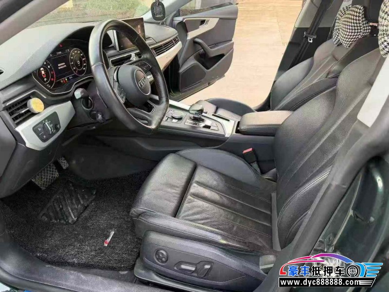 18年奥迪A5轿车抵押车出售