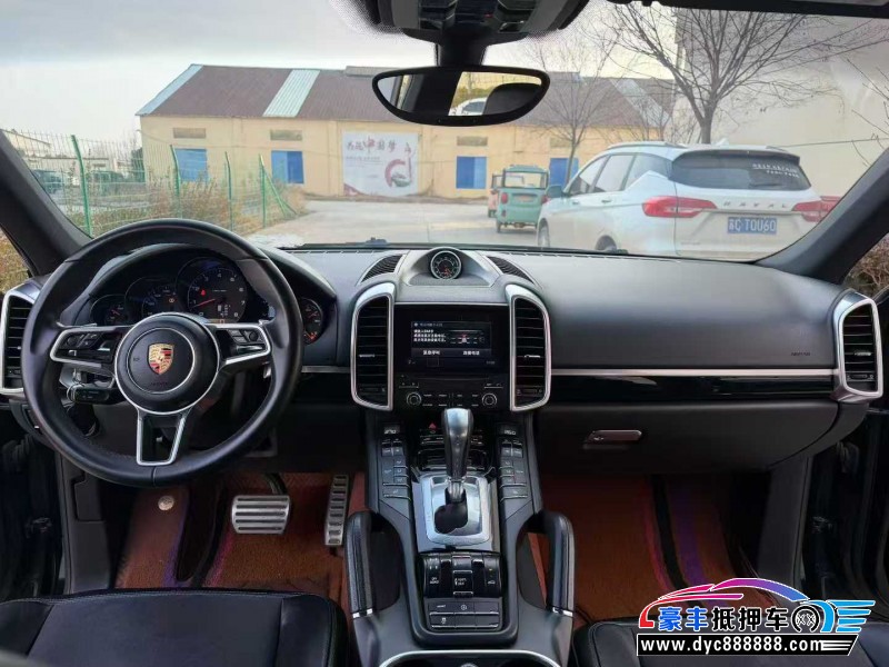 17年保时捷卡宴轿车抵押车出售