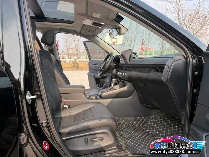 25年本田CR-V轿车抵押车出售