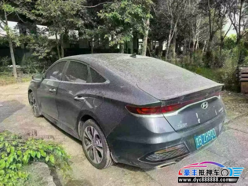 21年现代菲斯塔轿车抵押车出售