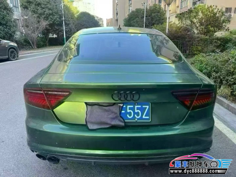 17年奥迪A7轿车抵押车出售