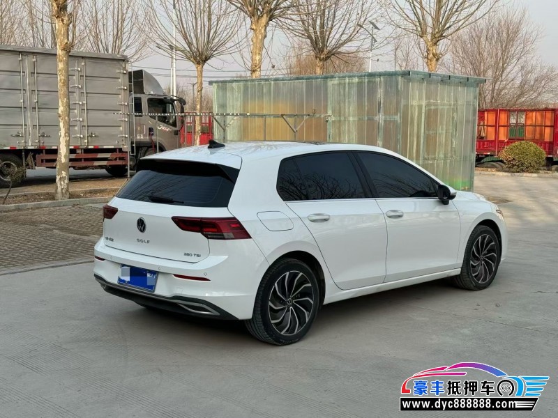 22年大众高尔夫轿车抵押车出售