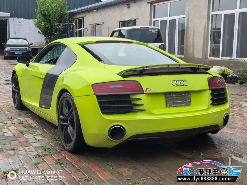 16年奥迪R8轿车抵押车出售