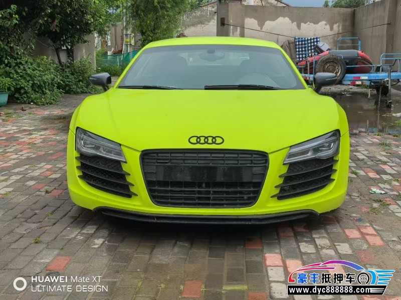 抵押车出售16年奥迪R8轿车