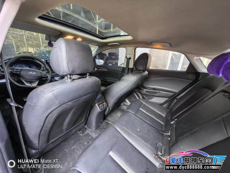 19年现代菲斯塔轿车抵押车出售