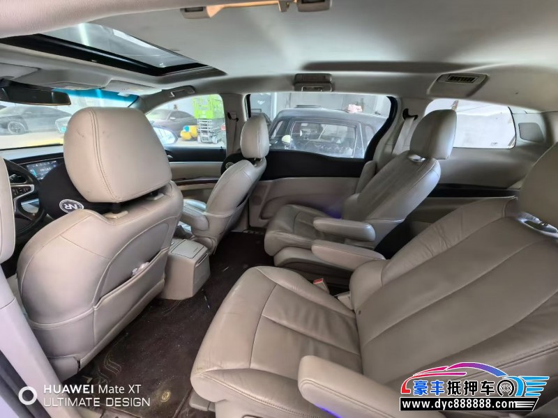 17年别克GL8轿车抵押车出售