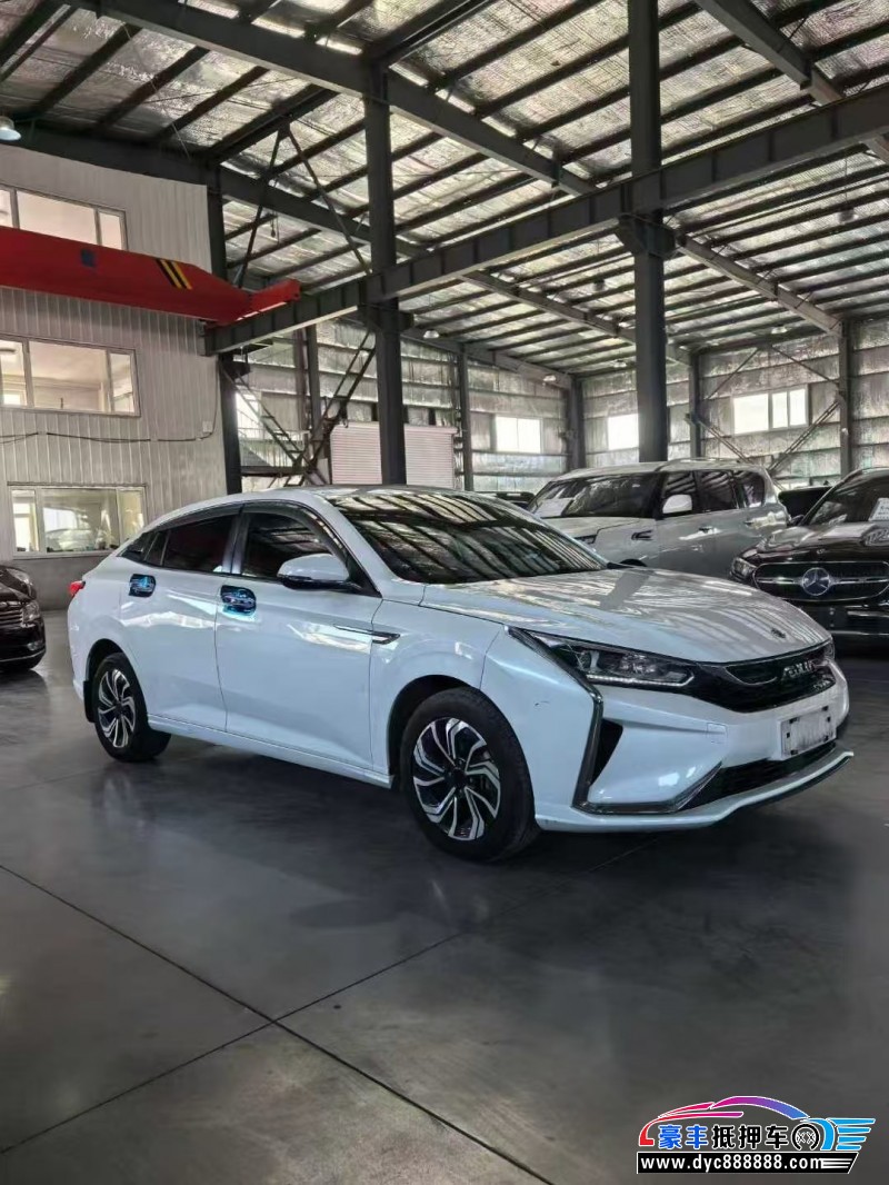 21年东风风神奕炫轿车抵押车出售