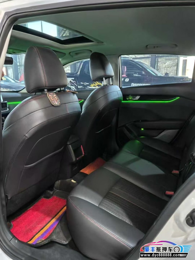 21年东风风神奕炫轿车抵押车出售