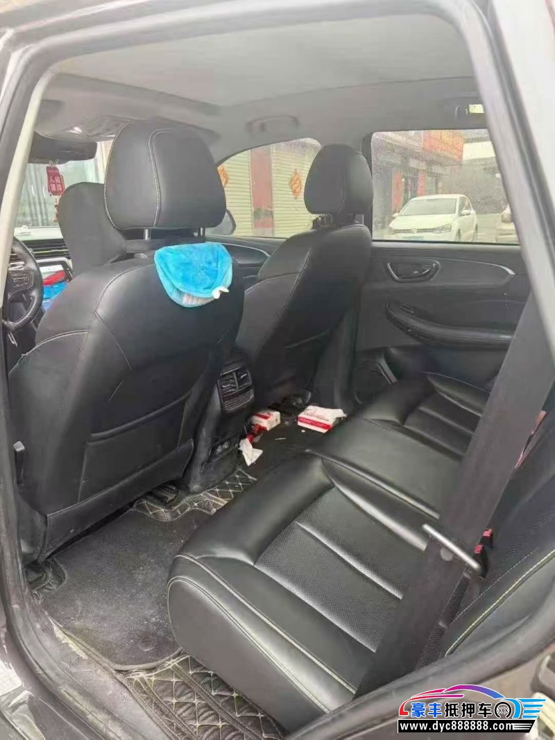 22年荣威RX5轿车抵押车出售