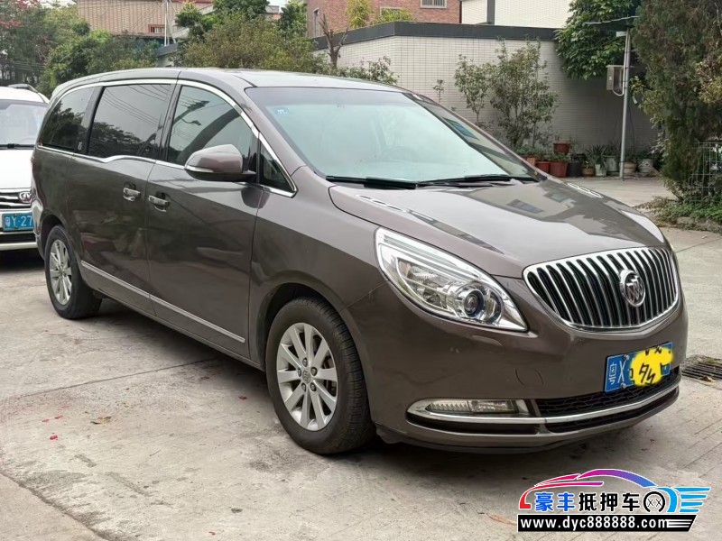 11年别克GL8轿车抵押车出售