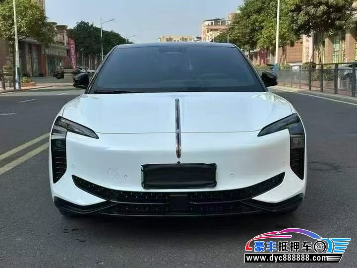 25年红旗EH7轿车抵押车出售