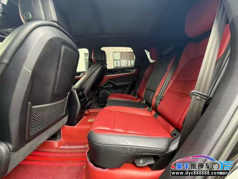 24年保时捷卡宴轿车抵押车出售