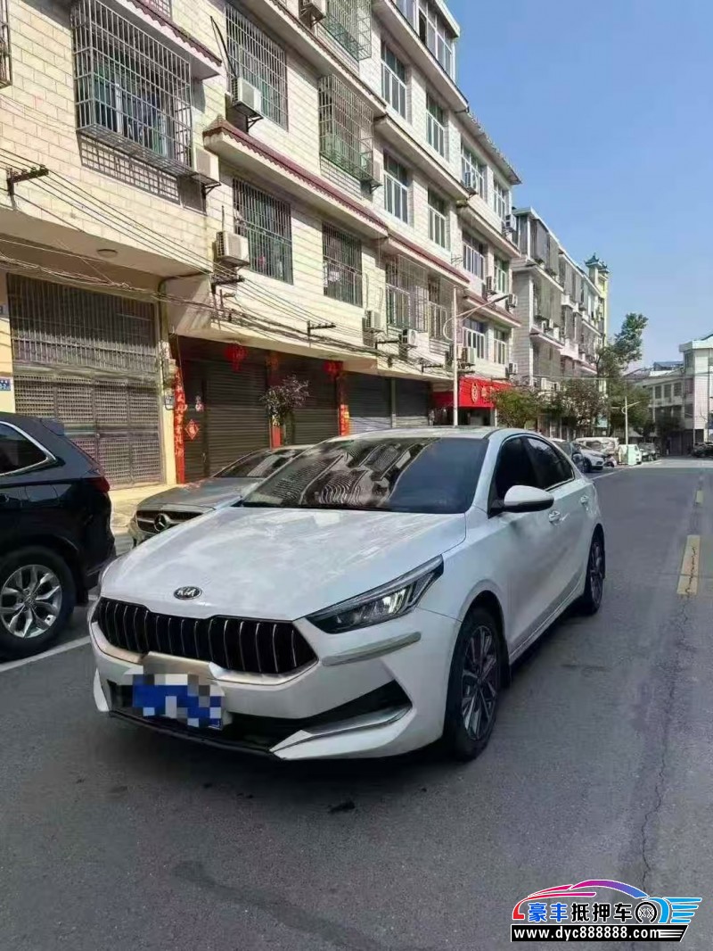 21年起亚K3轿车抵押车出售