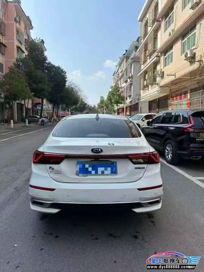 21年起亚K3轿车抵押车出售