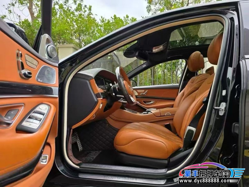 16年奔驰S轿车抵押车出售