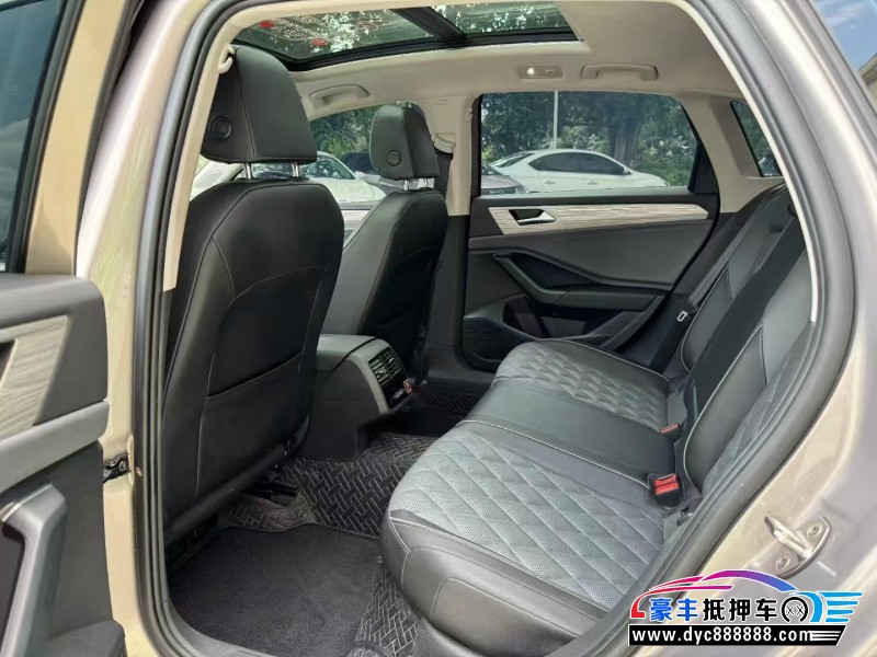 23年大众速腾轿车抵押车出售