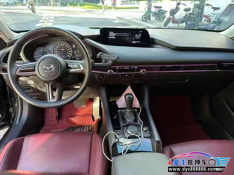 24年马自达昂克赛拉轿车抵押车出售