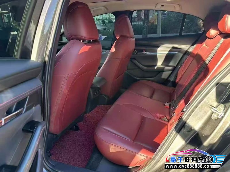 24年马自达昂克赛拉轿车抵押车出售