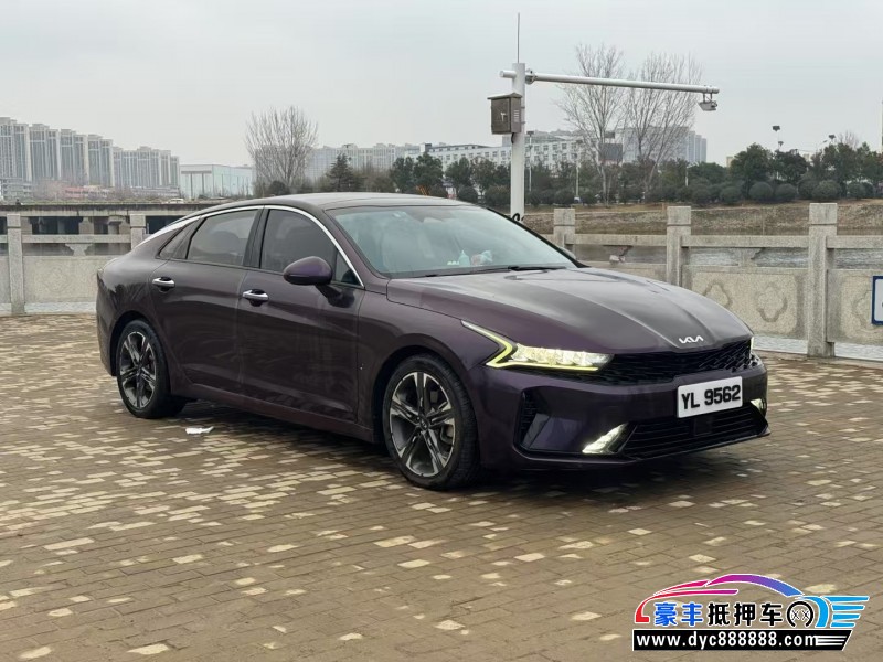 23年起亚K5轿车抵押车出售