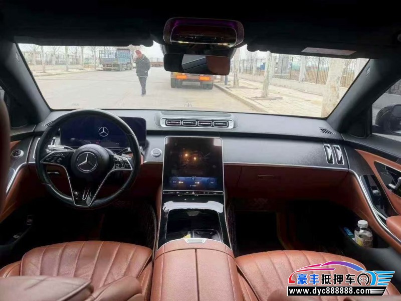 21年奔驰S轿车抵押车出售